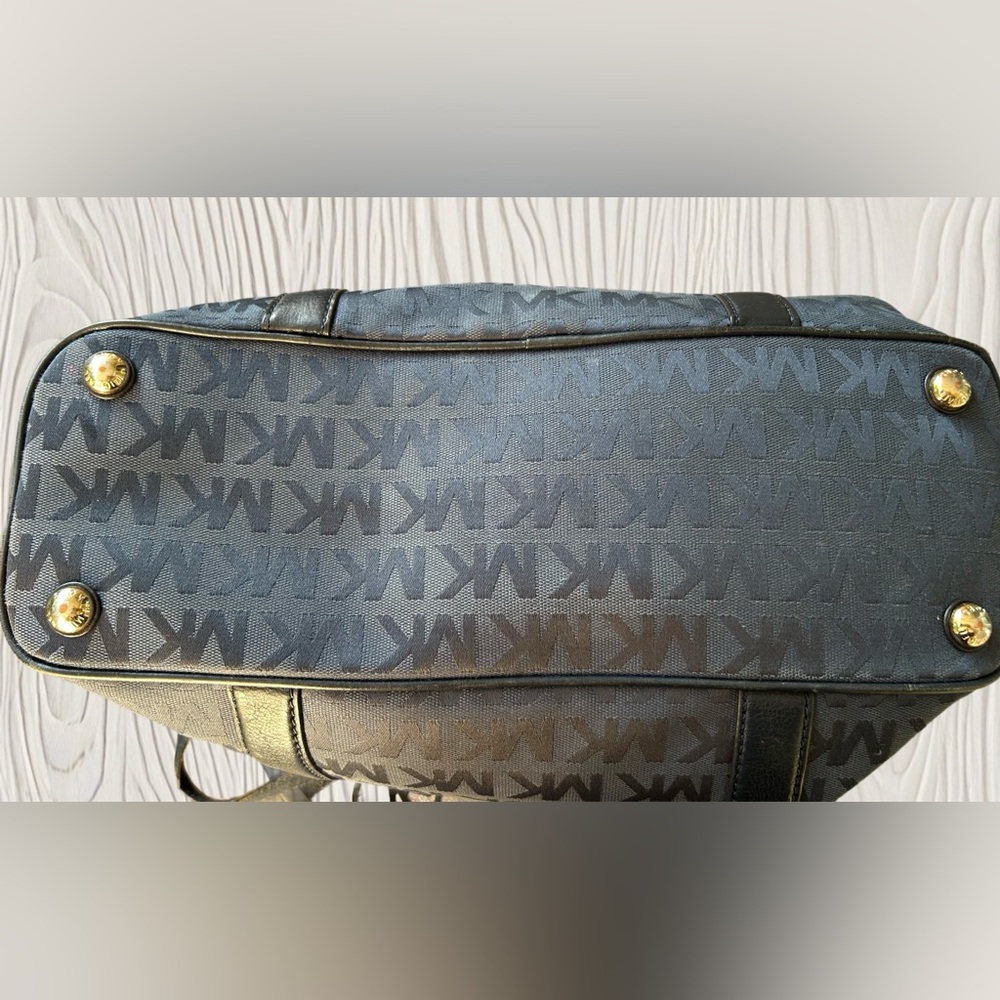 Michael Kors Black Monogram Tote - Picture 3 of 16